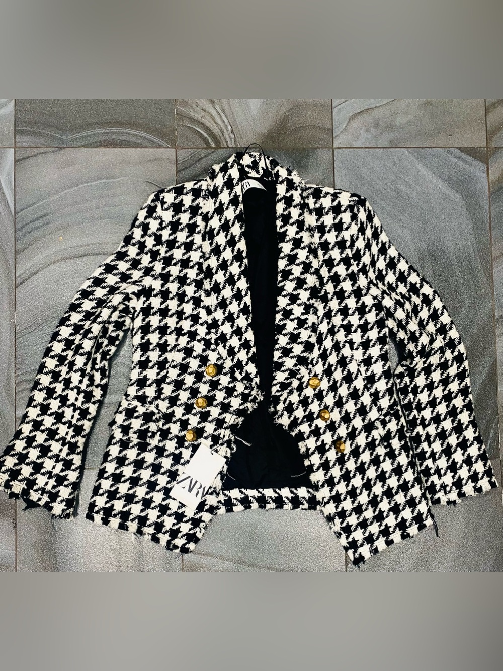 Women’s Zara Houndstooth Double-Breasted Blazer Embossed Gold Buttons Frayed NWT